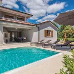 4 Bedroom Awesome In Trosti * Heki
